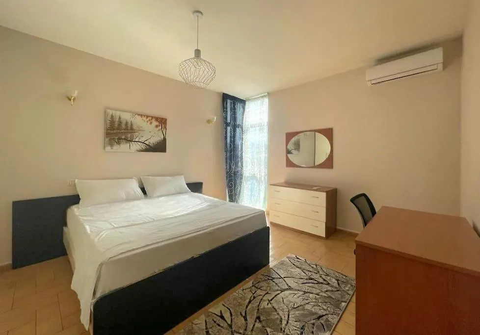 Apartment Fab'S Central 2 Bedroom Flat Tirana